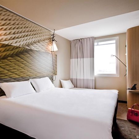 Ibis Paris Porte De Clichy Centre Eksteriør bilde