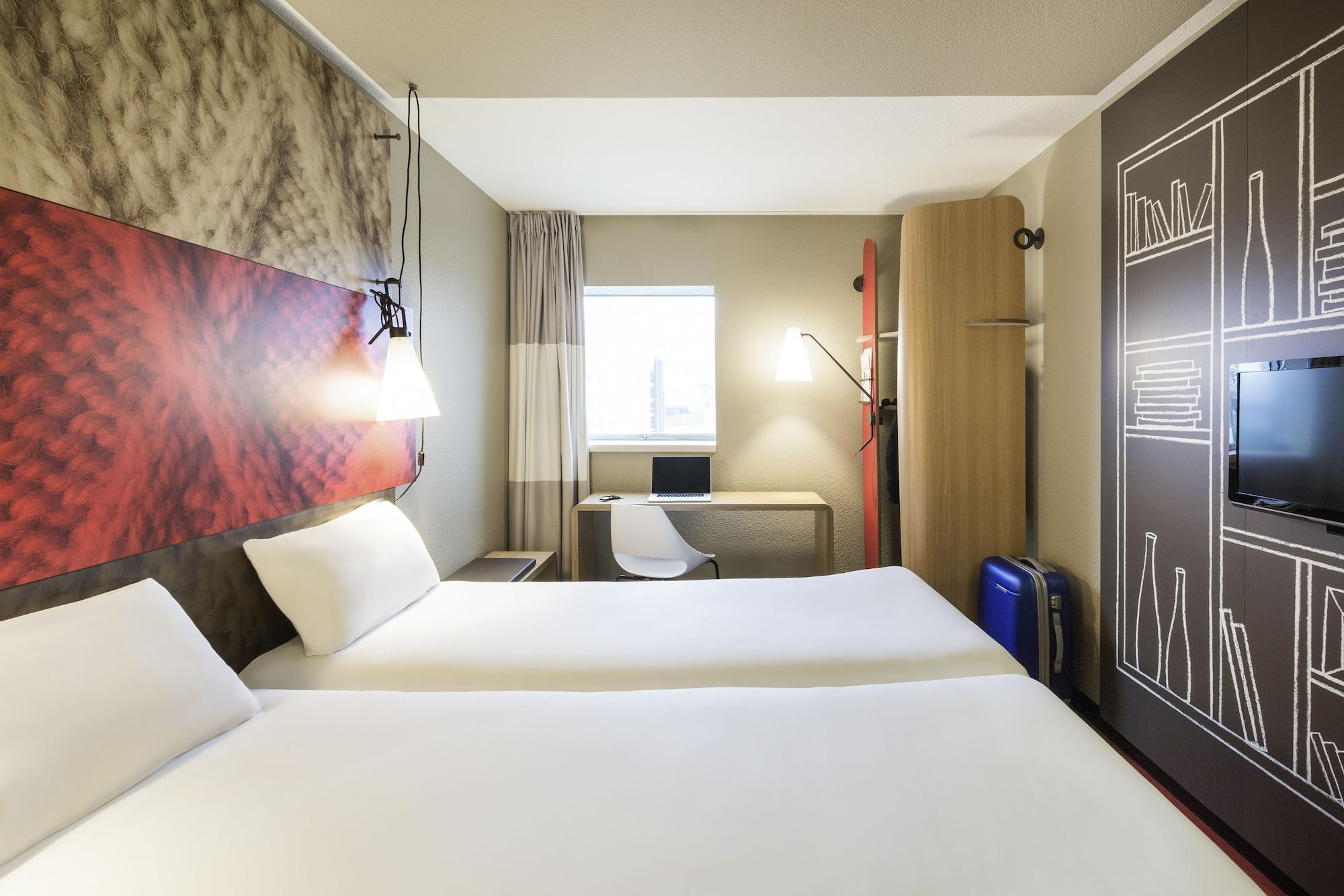 Ibis Paris Porte De Clichy Centre Eksteriør bilde