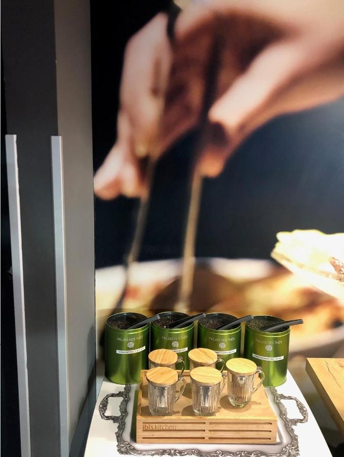 Ibis Paris Porte De Clichy Centre Eksteriør bilde